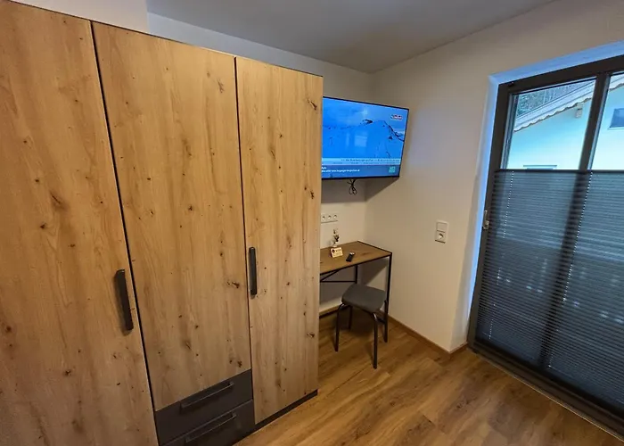 Steinbergrose Leogang